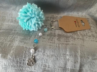 Pom Pom keychain